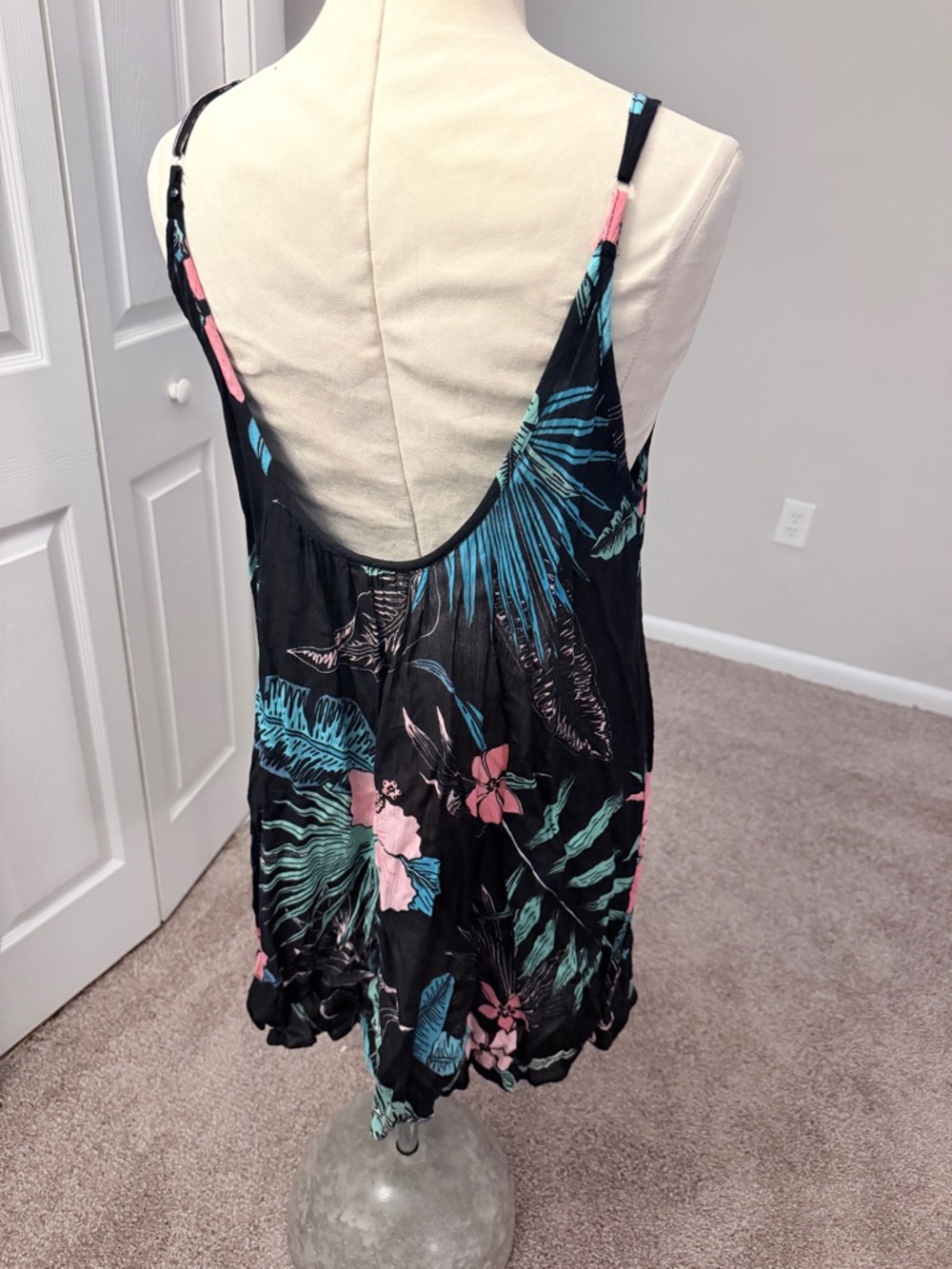 Lagaci Tropical Floral Lace-Up Tank Top đ´ Boho Flowy Cami XL - Picture 5 of 7